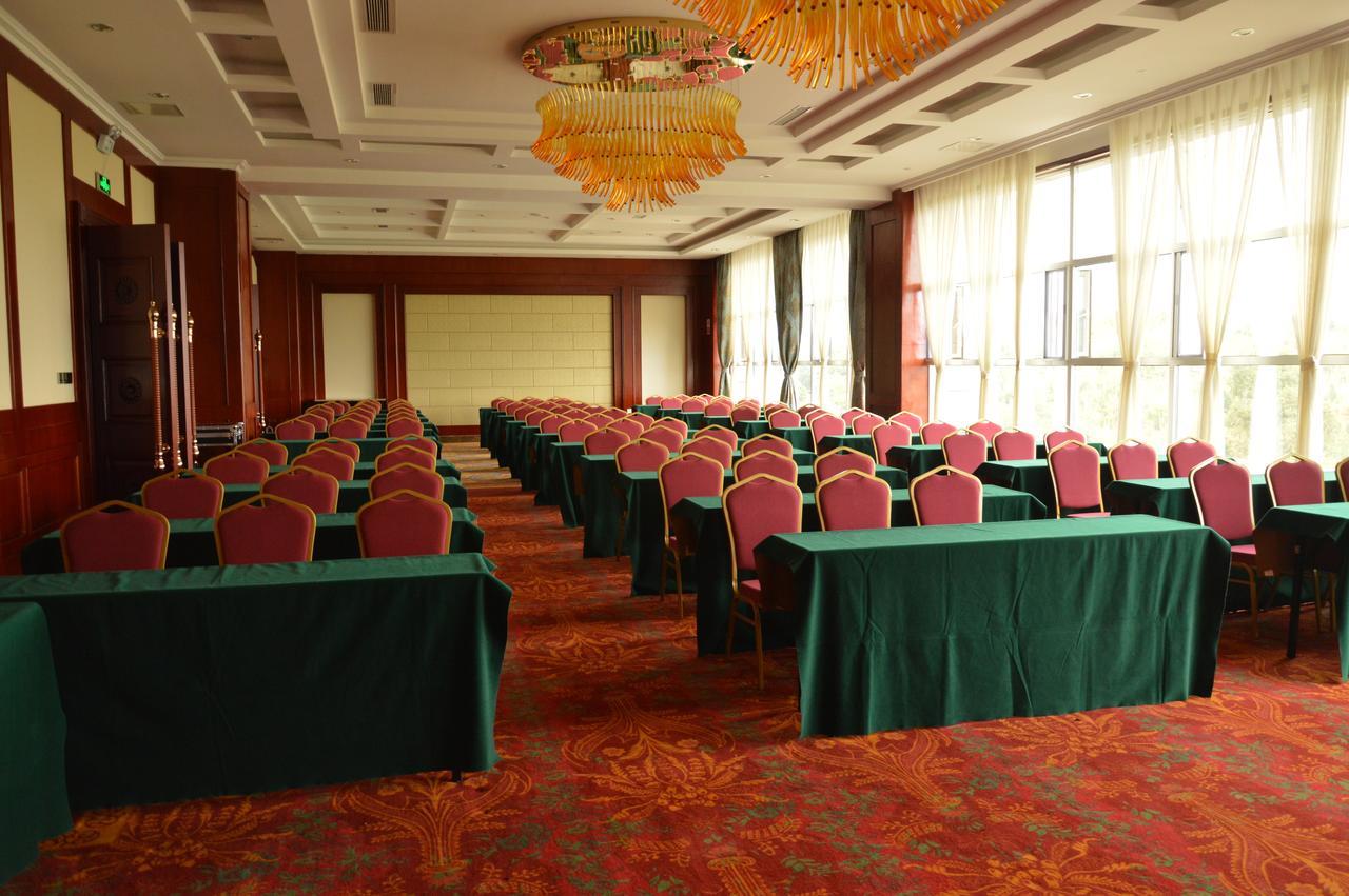 Yinruilin International Hotel Kunming Exterior photo